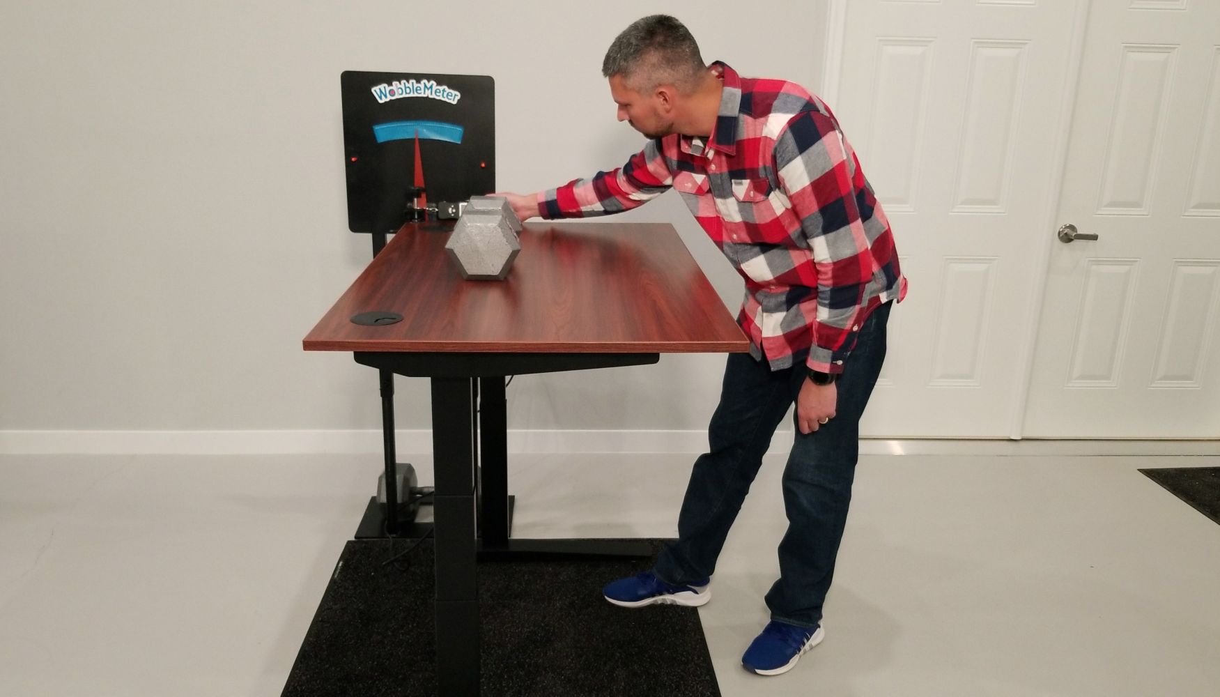 WobbleMeter Stability Testing Fully Jarvis v2 Standing Desk