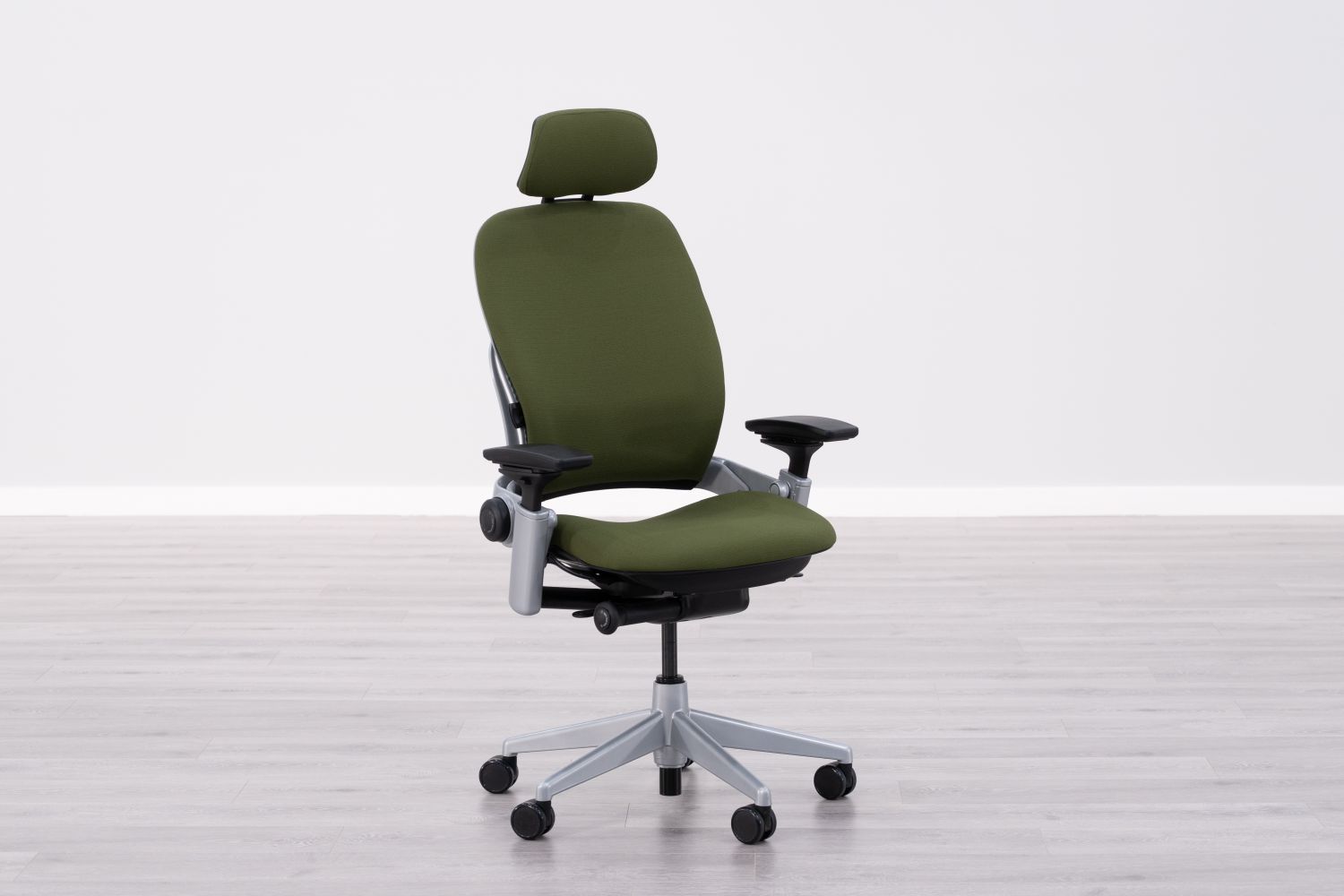 6 Most Popular Steelcase Office Chairs in 2023